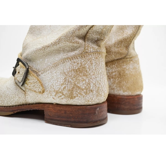 Frye Veronica Short Distressed Crackled Leather Antiqued Engineer Boots - Picture 9 of 11